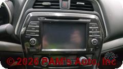 Vehicle photo 13