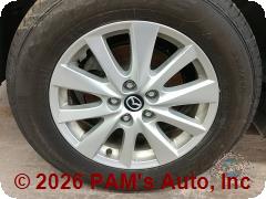 Vehicle photo 9