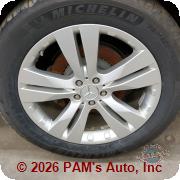 Vehicle photo 9