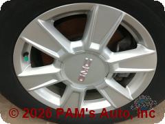 Vehicle photo 9