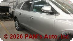 Vehicle photo 3