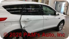Vehicle photo 3