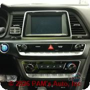 Vehicle photo 13