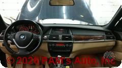 Vehicle photo 14