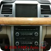 Vehicle photo 13