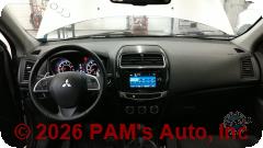 Vehicle photo 14