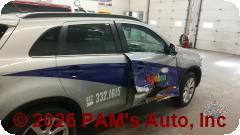 Vehicle photo 3
