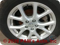 Vehicle photo 9