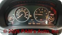 Vehicle photo 12