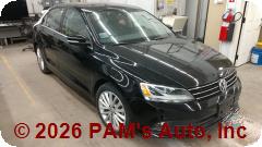 Vehicle photo 2