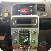 Vehicle photo 13