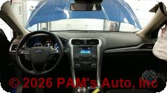 Vehicle photo 14