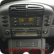 Vehicle photo 13