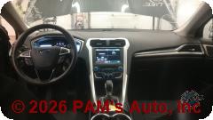 Vehicle photo 14