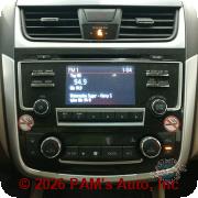Vehicle photo 13
