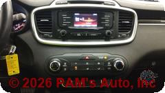 Vehicle photo 13