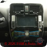 Vehicle photo 13