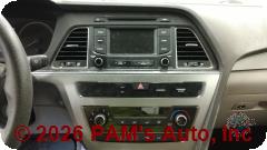 Vehicle photo 13