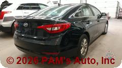 Vehicle photo 5