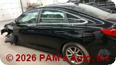 Vehicle photo 7