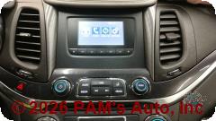 Vehicle photo 13