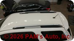 Vehicle photo 8