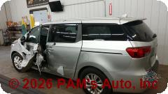 Vehicle photo 7