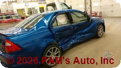 Vehicle photo 3