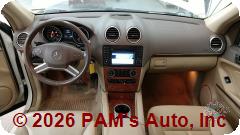 Vehicle photo 14