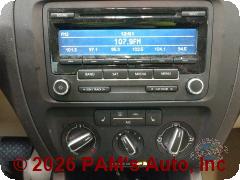 Vehicle photo 13
