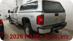 Vehicle photo 6
