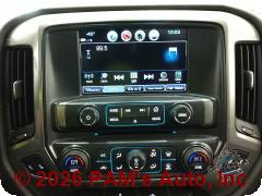 Vehicle photo 13