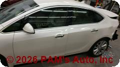 Vehicle photo 7