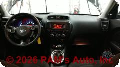 Vehicle photo 14