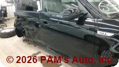 Vehicle photo 3