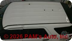 Vehicle photo 8