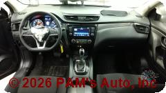Vehicle photo 14