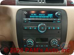 Vehicle photo 13