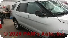 Vehicle photo 3