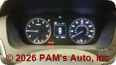 Vehicle photo 12
