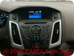 Vehicle photo 13
