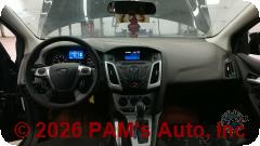 Vehicle photo 14