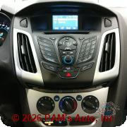 Vehicle photo 13