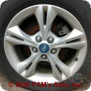 Vehicle photo 9