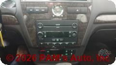 Vehicle photo 13
