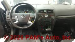 Vehicle photo 14