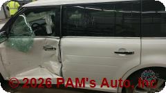 Vehicle photo 7