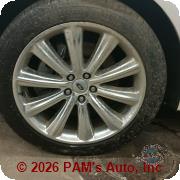 Vehicle photo 9
