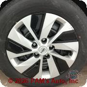 Vehicle photo 9