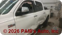 Vehicle photo 7